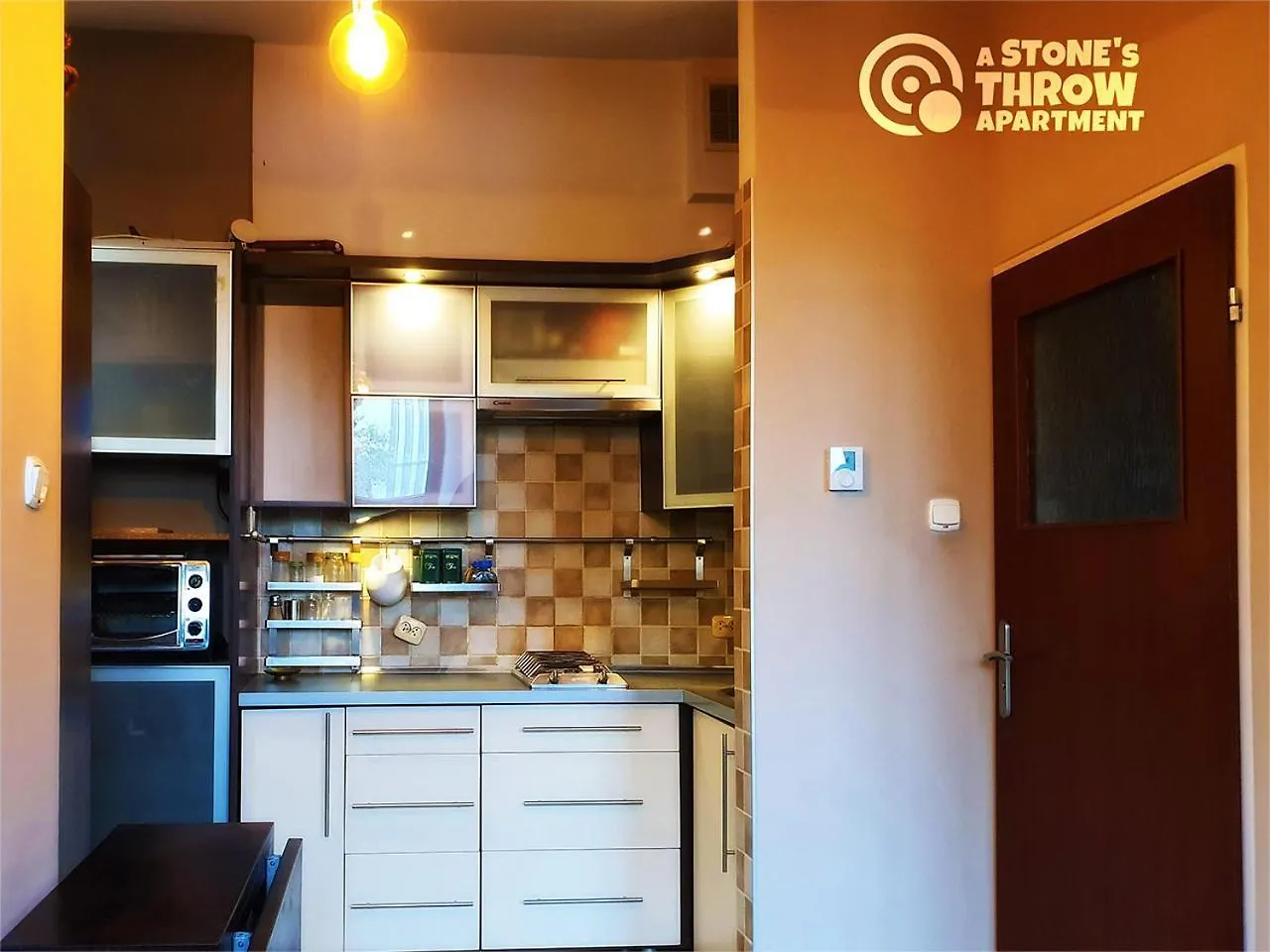 A Stone'S Throw Apartment Krakow