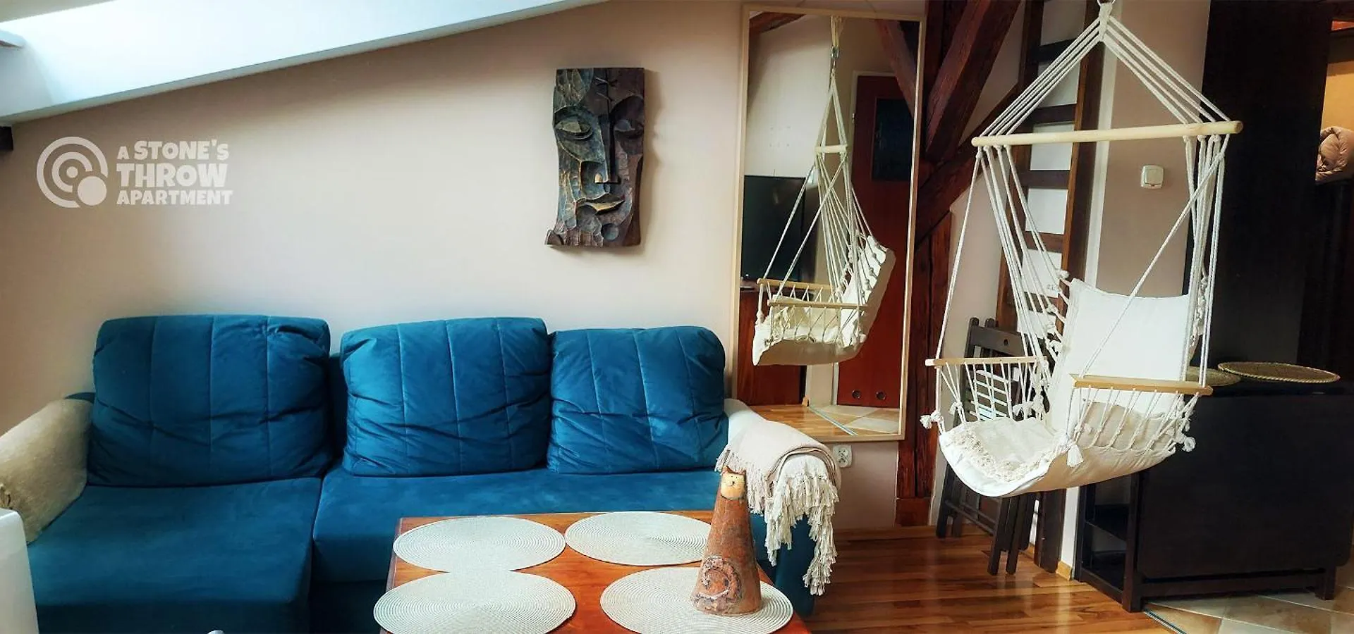 קרקוב A Stone'S Throw Apartment 0*,
